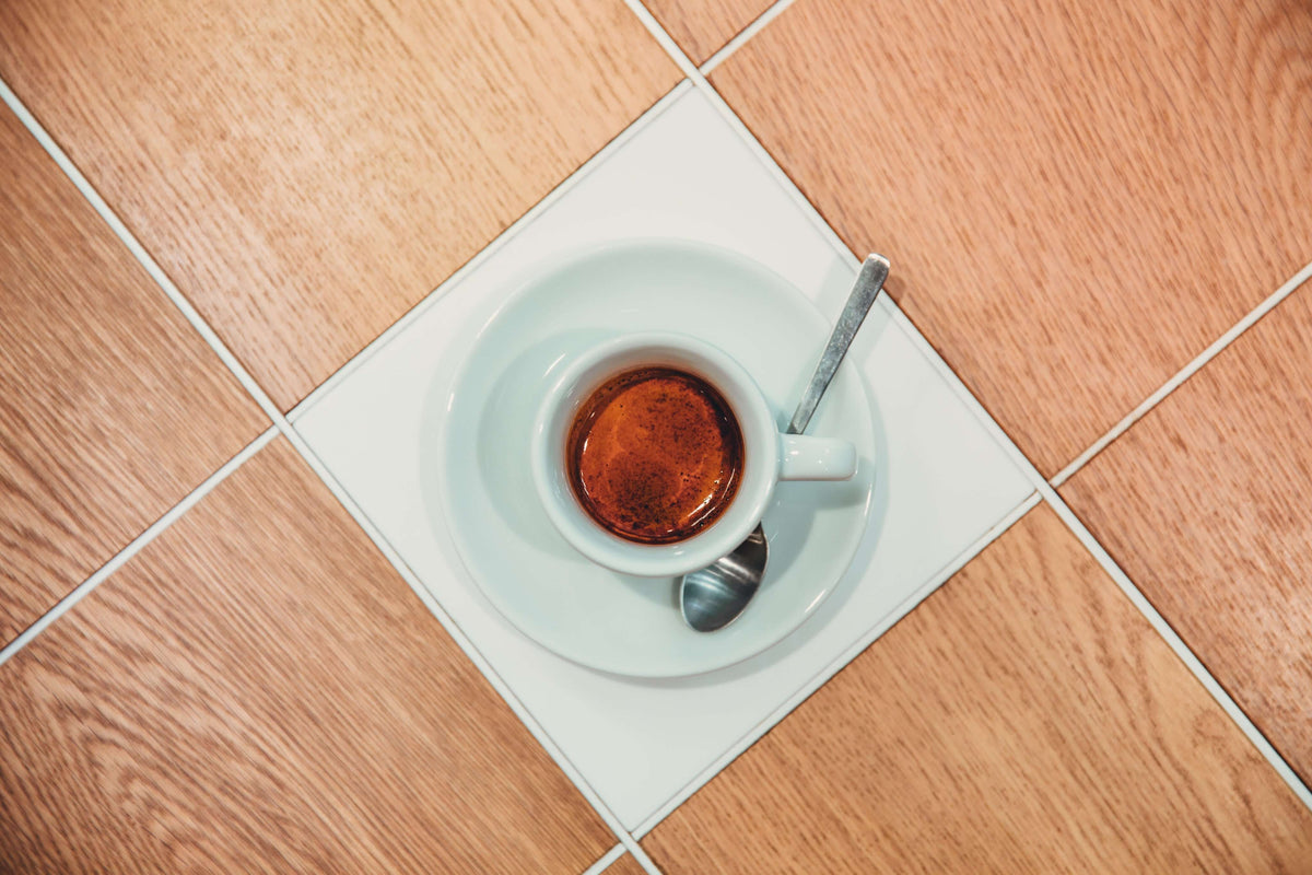 Frisch gebrühter Kaffee aus dem Espressokocher – Bialetti Anleitung von Cycle Roasters