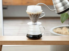 Hario V60 Drip-Assist Set mit Dripper und Verteilereinsatz